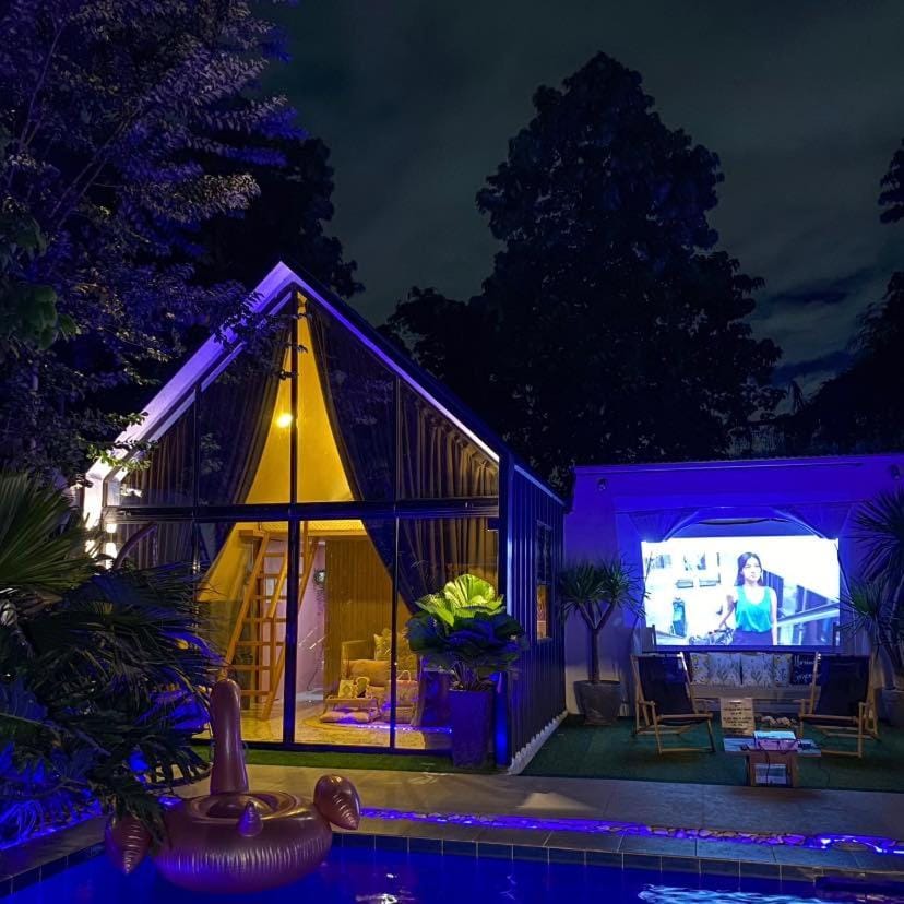 Private Villa with Pool - Intimate Celebration Villa in Quezon City