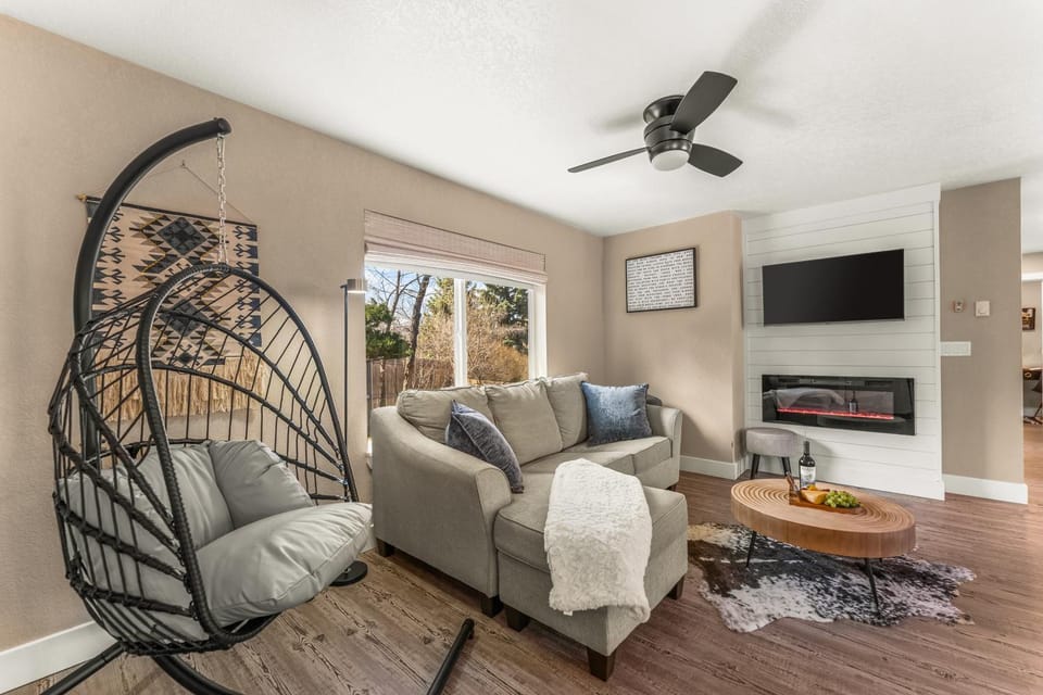 3120 N Chelton House in Colorado Springs