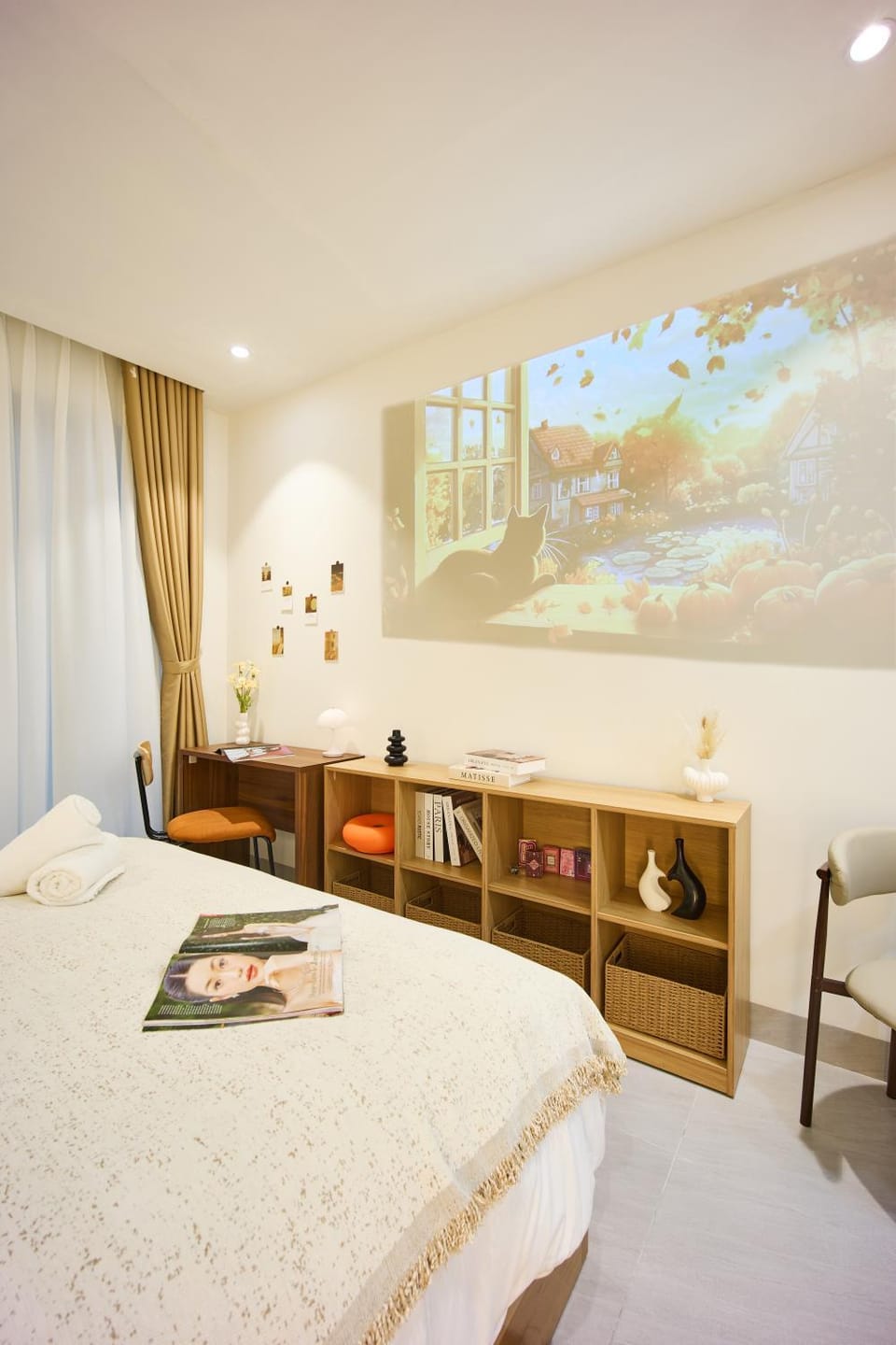 TV and multimedia, Photo of the whole room