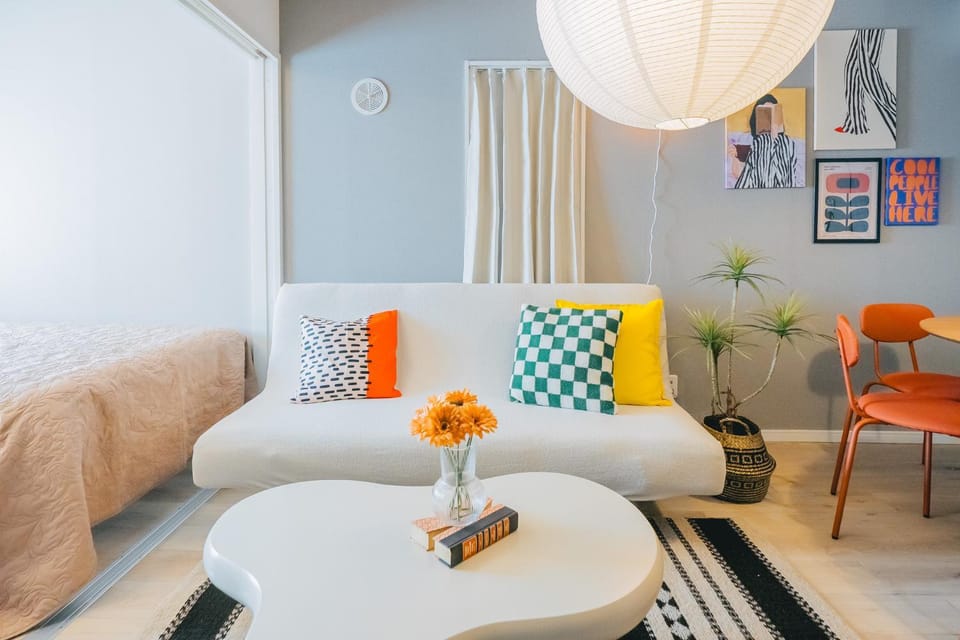 Living room, Seating area