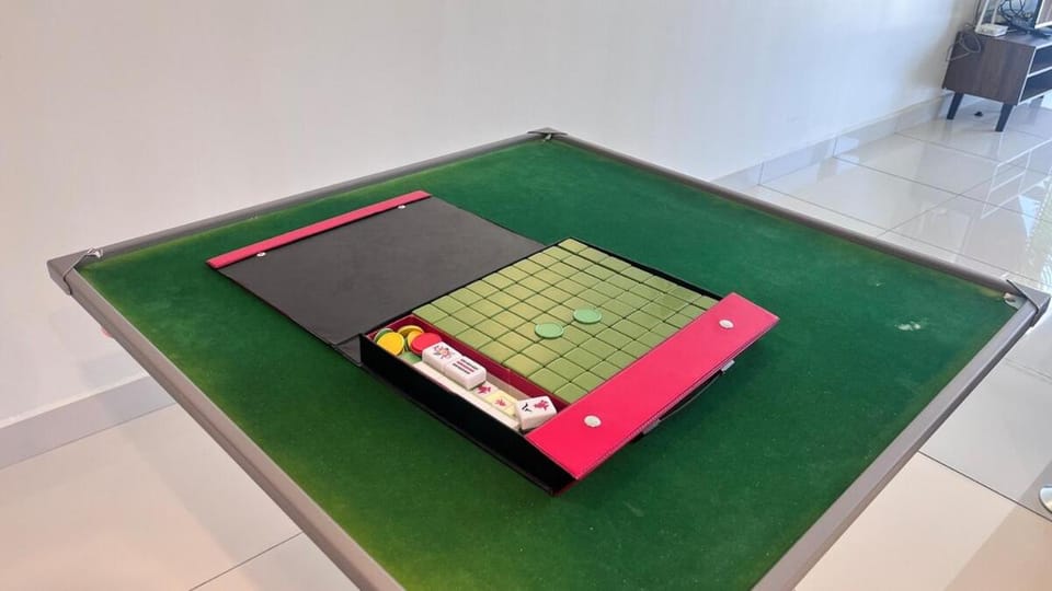 Southkey Mosaic -- MidValley & Mahjong & Pool Table #3BR2B #10pax by Cowidea Apartment in Johor Bahru