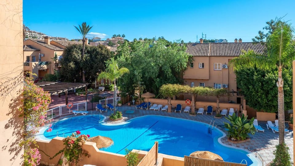 Pool view