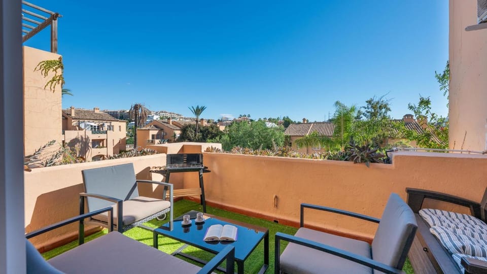 Balcony/Terrace, Balcony/Terrace, Living room