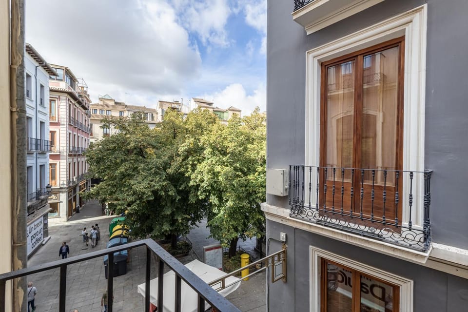 Apartamento de lujo junto a la Catedral Apartment in Granada