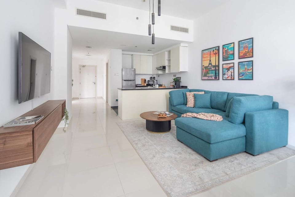 TV and multimedia, Kitchen or kitchenette, Living room