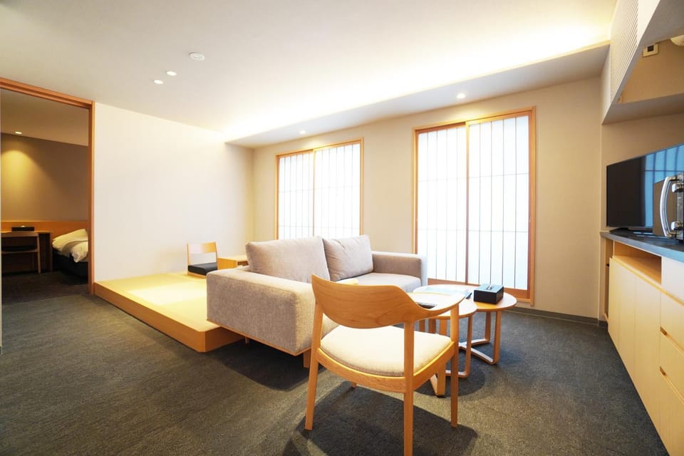 Living room, Seating area