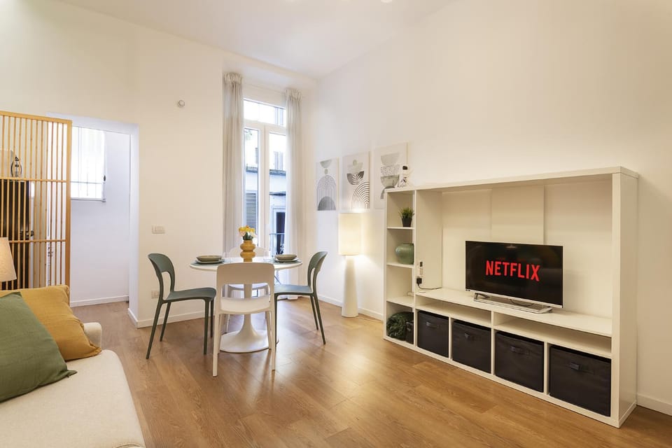 TV and multimedia, Balcony/Terrace, Dining area