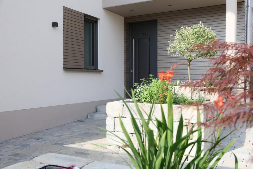 Property building, Garden