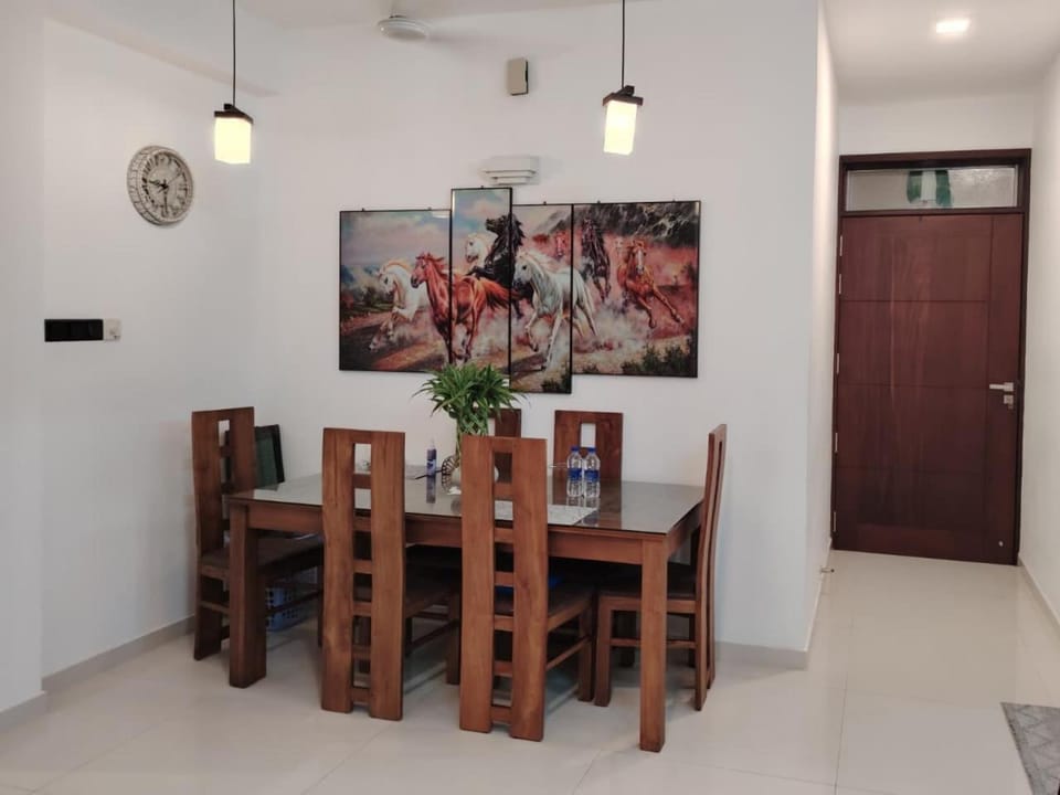 Aura Guest by Aura Homes Apartment in Colombo
