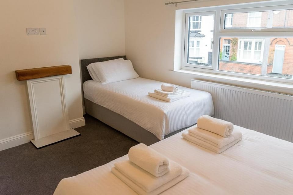 Cosy 2BR House - Space Centre - Free Parking Apartment in Leicester