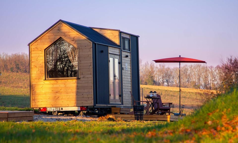 Property building, Natural landscape