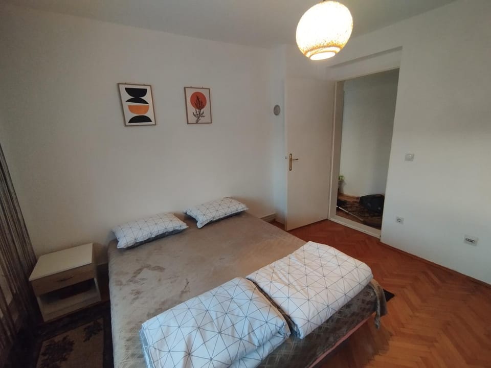 Apartman Čeliković centar Šamca, parking, balkon, WiFi Apartment in Brod-Posavina County, Croatia