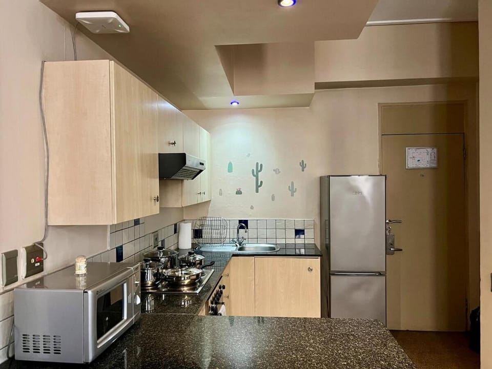 Cozy Marshalltown Studio Apartment in Johannesburg