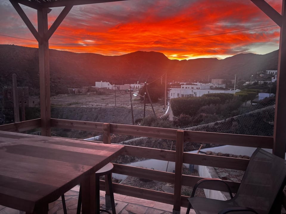 Natural landscape, View (from property/room), Dining area, Mountain view, Sunset
