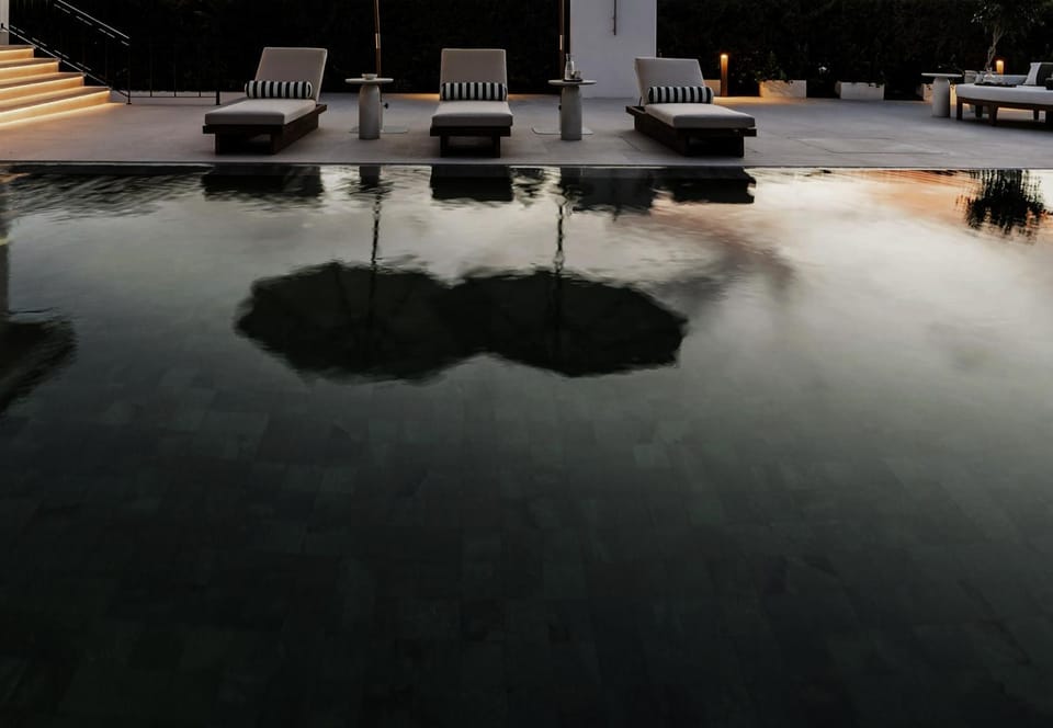 Pool view, Swimming pool