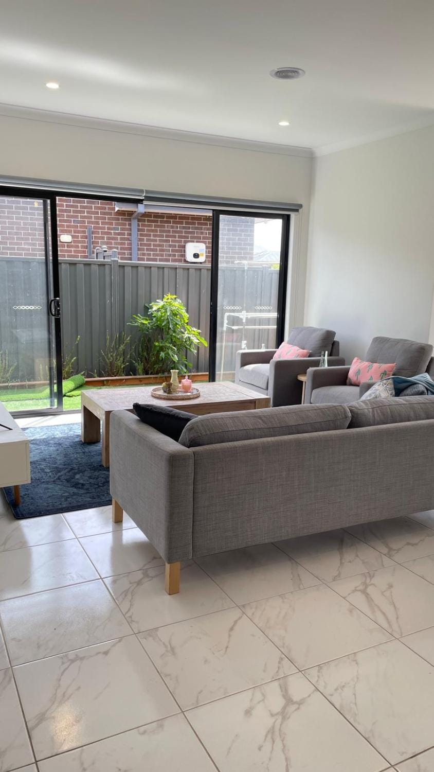 Home in Rockbank, West Melbourne House in Truganina