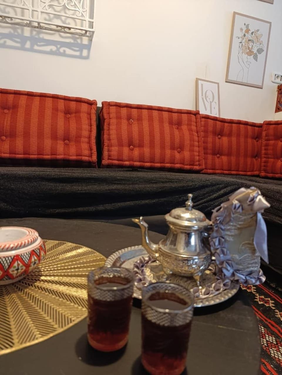 Casamira king size bed near airport Apartment in Tunis