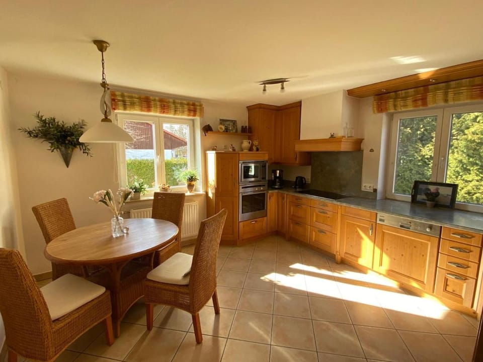 Kitchen or kitchenette, oven, stove, kitchen