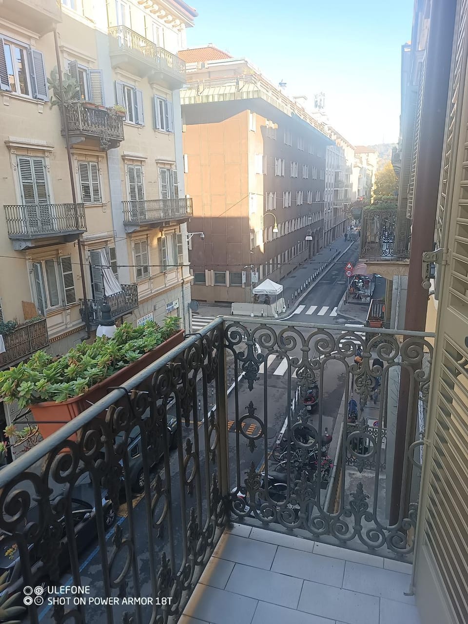 Property building, Balcony/Terrace