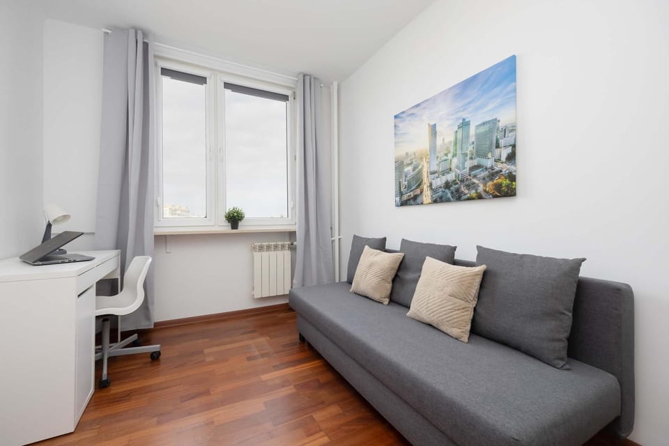 Seating area, Bedroom