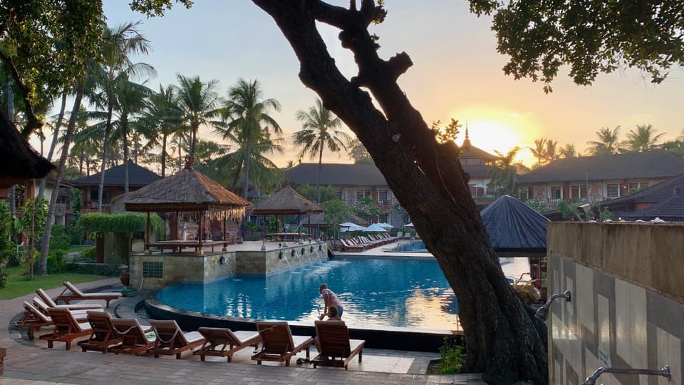 Pool view, Swimming pool