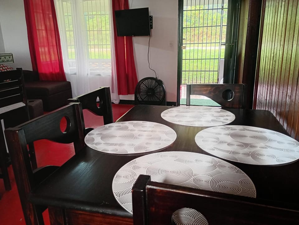 Cabaña cielo celeste House in Alajuela Province