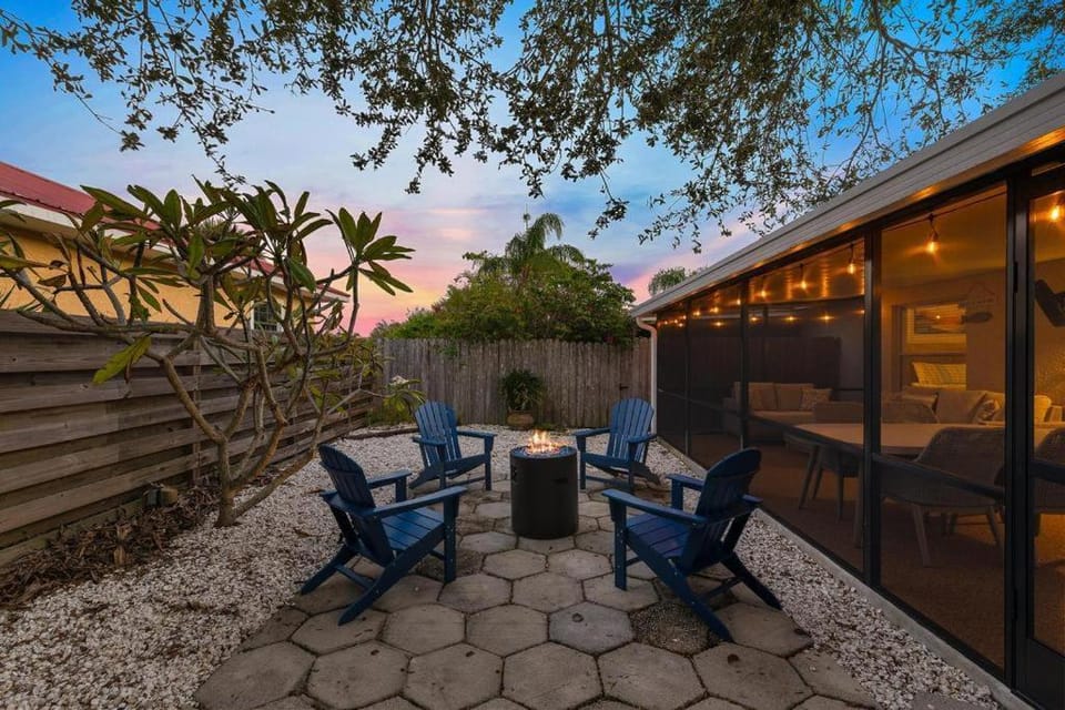 High Tide Hideaway House in New Smyrna Beach