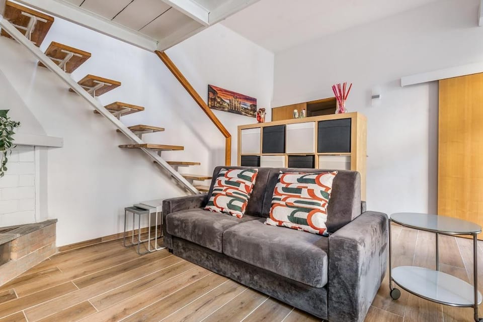 Sant Ambrogio-Centre of the town-Castle 1min-Duomo4 min Apartment in Milan