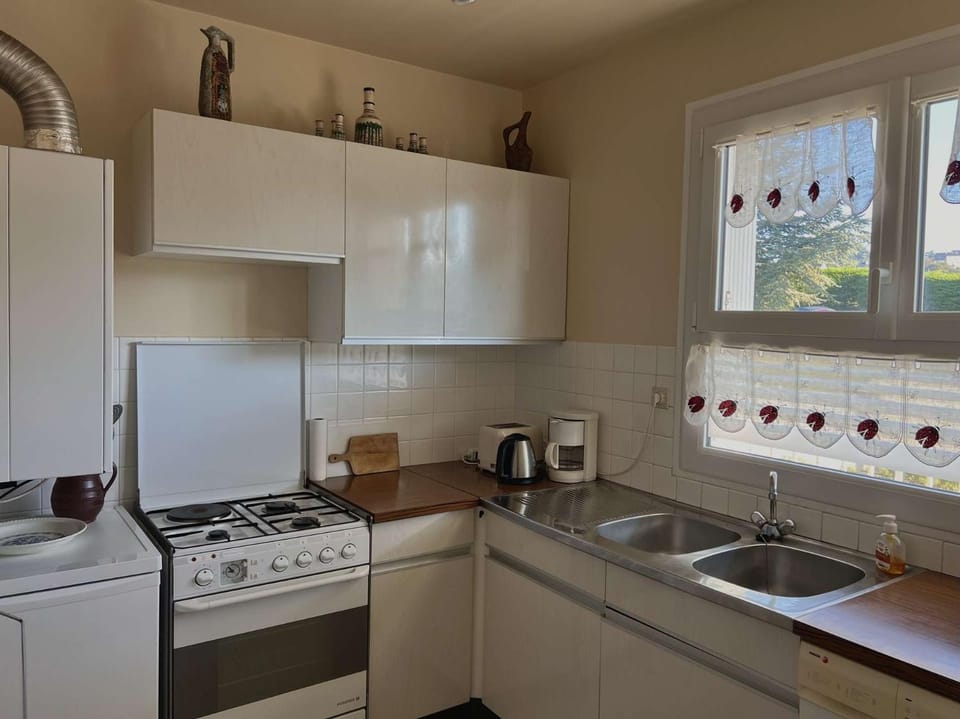 804 - Un appartement au charme authentique – situé au cœur d’Erquy Apartment in Brittany
