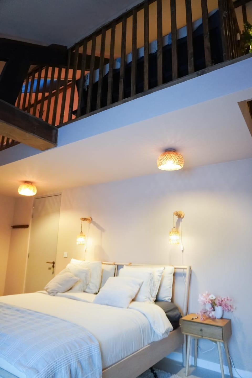 Mera Luxe Wellness B&B, Ibiza-Bohemian Style Suites, Adults Only, optioneel prive Outdoor Wellness, Massage, Vuurkorf, gratis fles Wijn of Bubbels Bed and Breakfast in Limburg (province)
