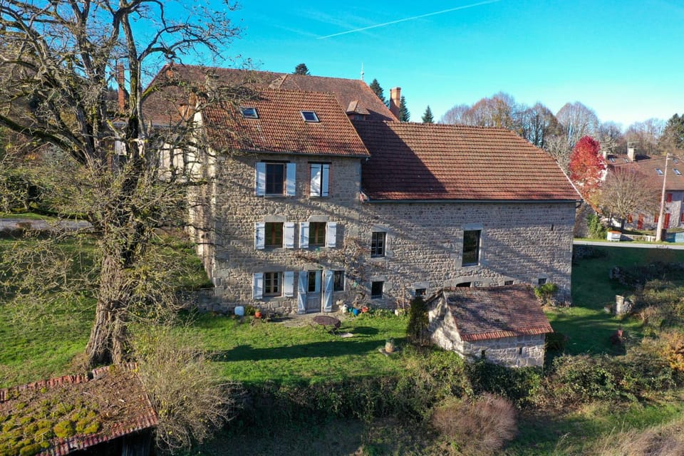 Property building, Spring, Day, Garden, Garden view