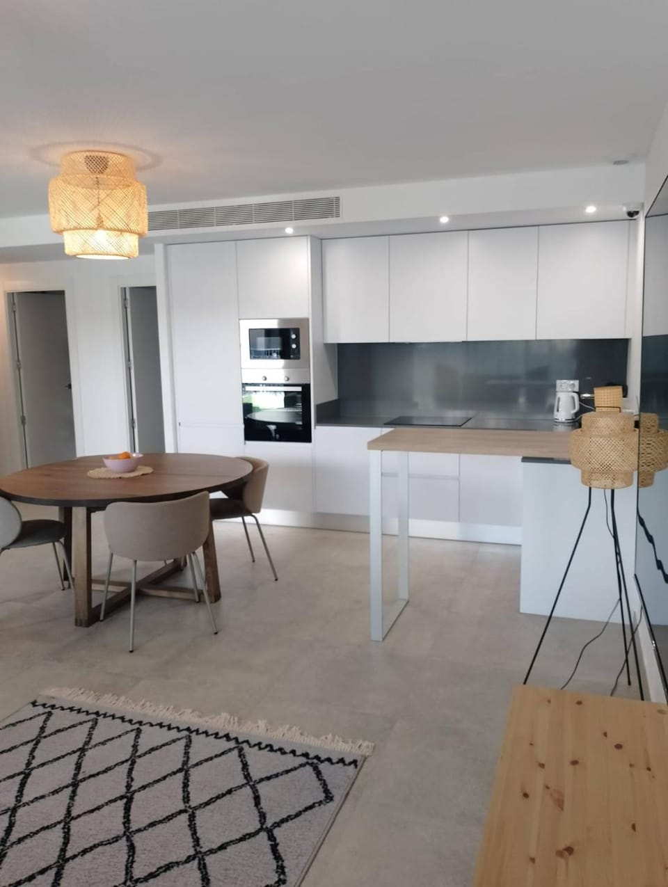 Iconic Zuza Apartment in Costa Blanca
