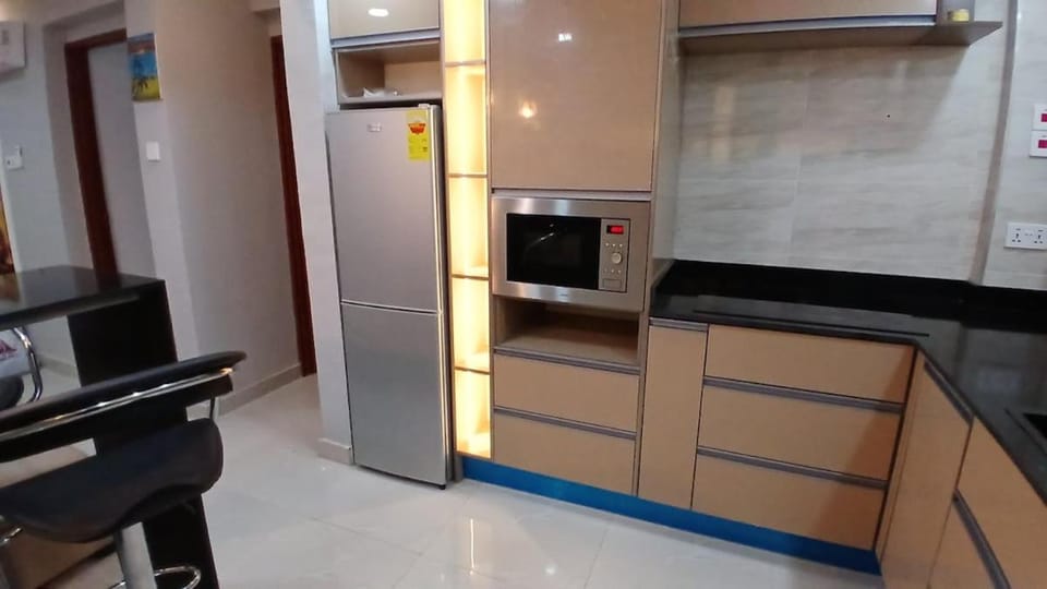 Beatrix Valley, 2 Bedroom Modern Luxury Apartment in Greater Accra Region, Ghana