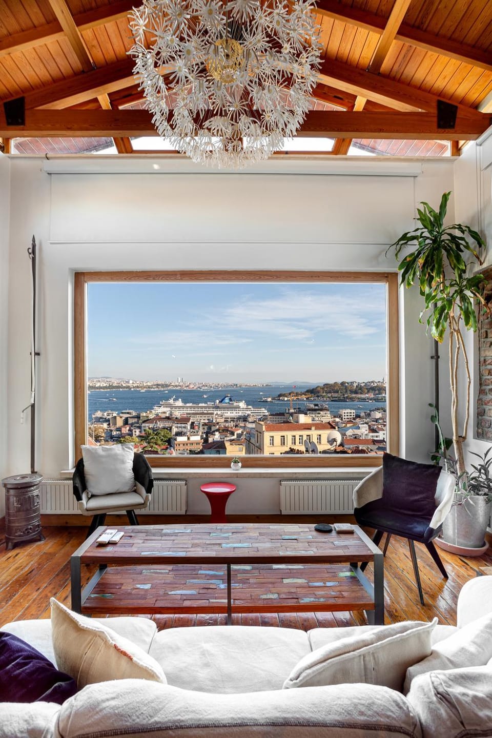 Living room, Sea view