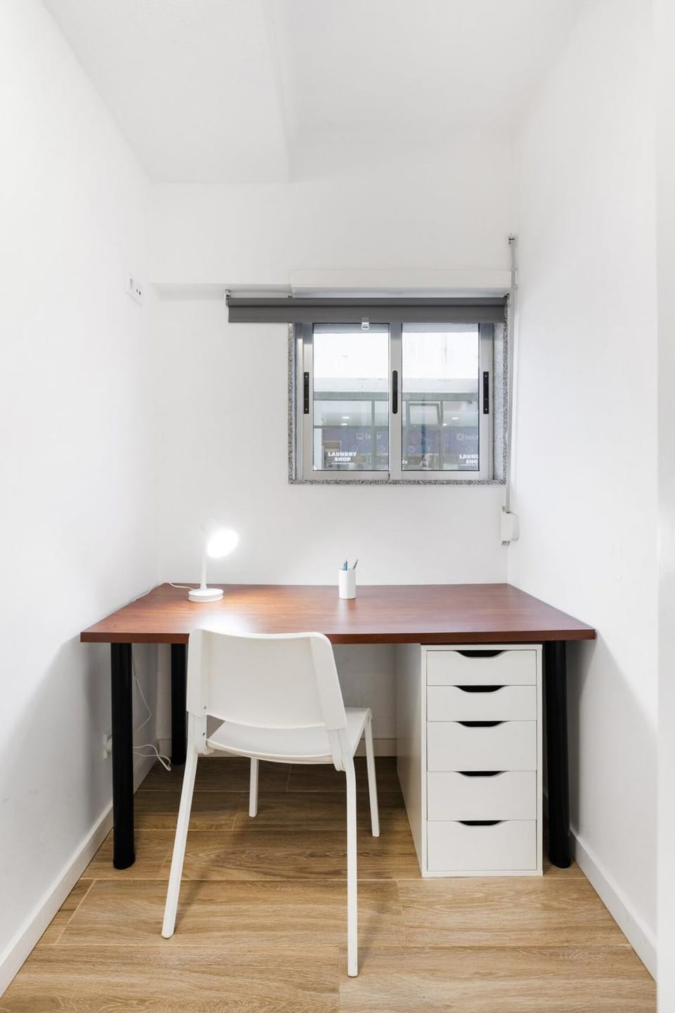 Smart Stay in Gaia | Cozy & Work-Ready Apartment in Vila Nova de Gaia