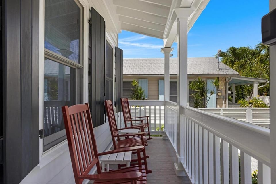 Southern Skies, Stylish Home in Old Town Key West House in Key West