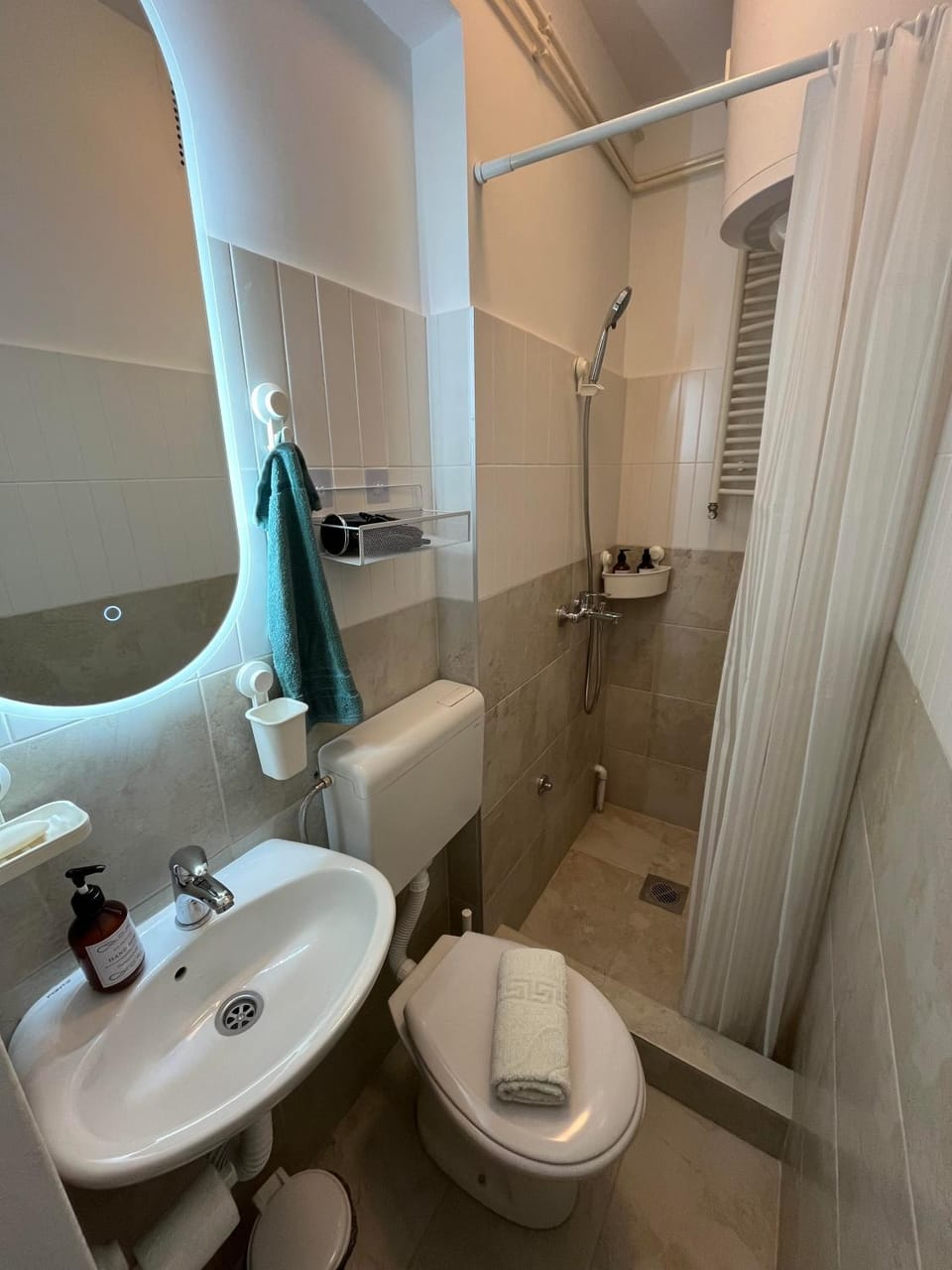 Shower, Toilet, Bathroom