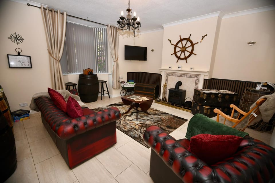 The Lower Deck-South Shields 4 seperate beds sleeps 5 Contractor and Long Stay Rates Apartment in South Shields