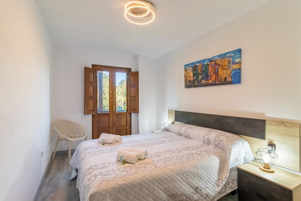 Property building, Living room, Bedroom