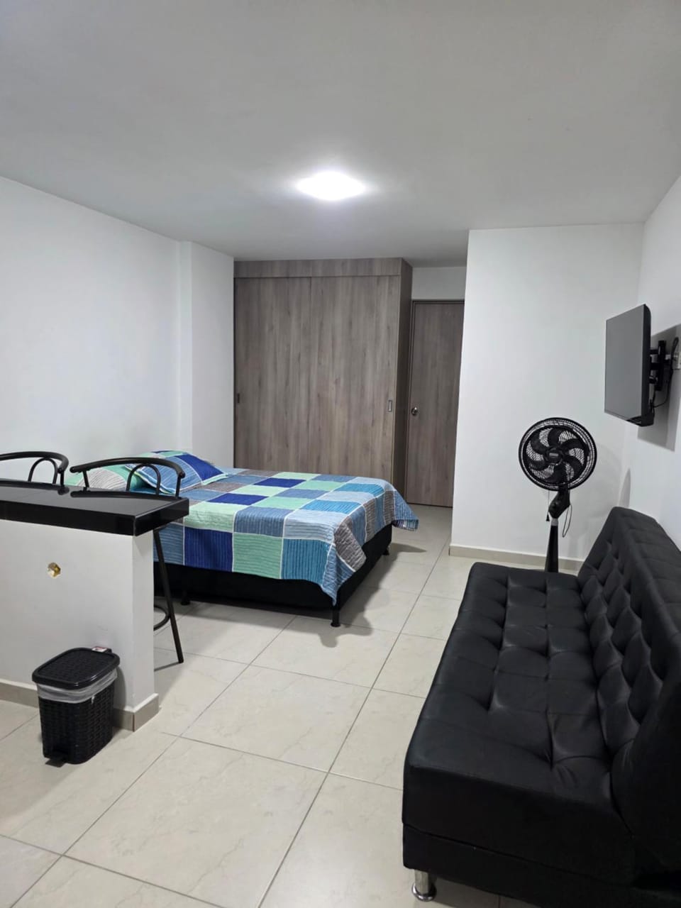 Apartaestudio 101 cómodo y Moderno Apartment in Tuluá