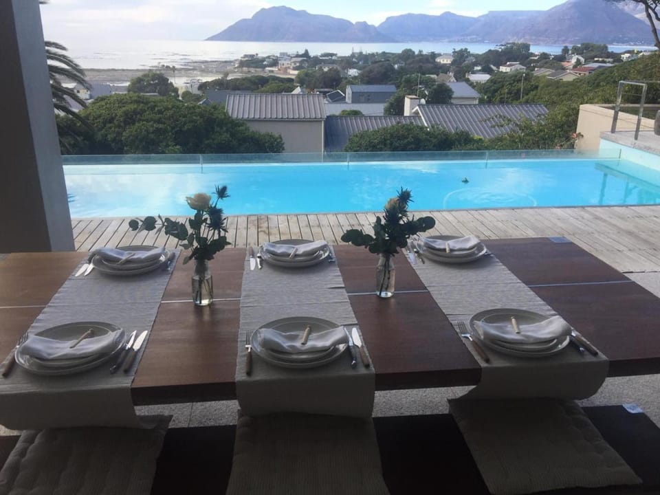 View (from property/room), Balcony/Terrace, Balcony/Terrace, Mountain view, Pool view, Sea view, Swimming pool, Swimming pool