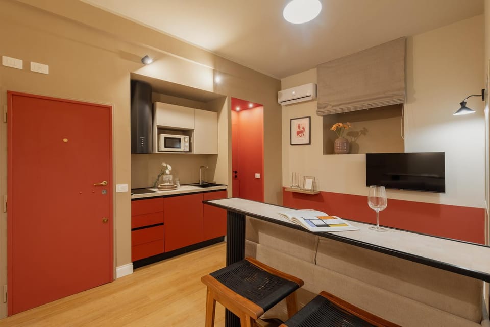 Kitchen or kitchenette, Living room, Seating area