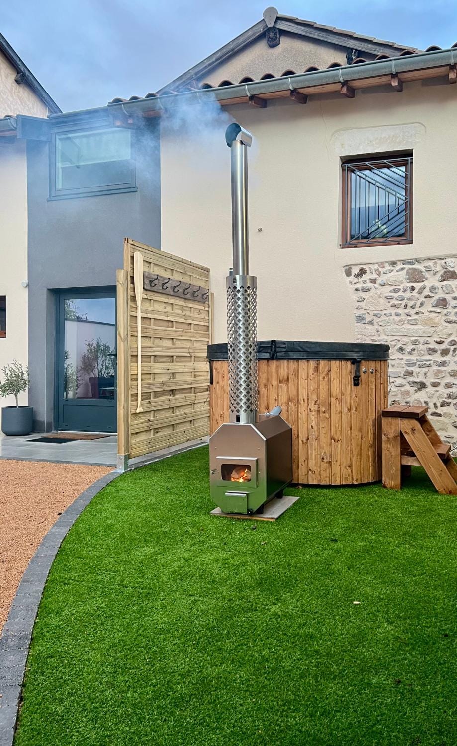 Hot Tub, Hot Tub, Spa and wellness centre/facilities