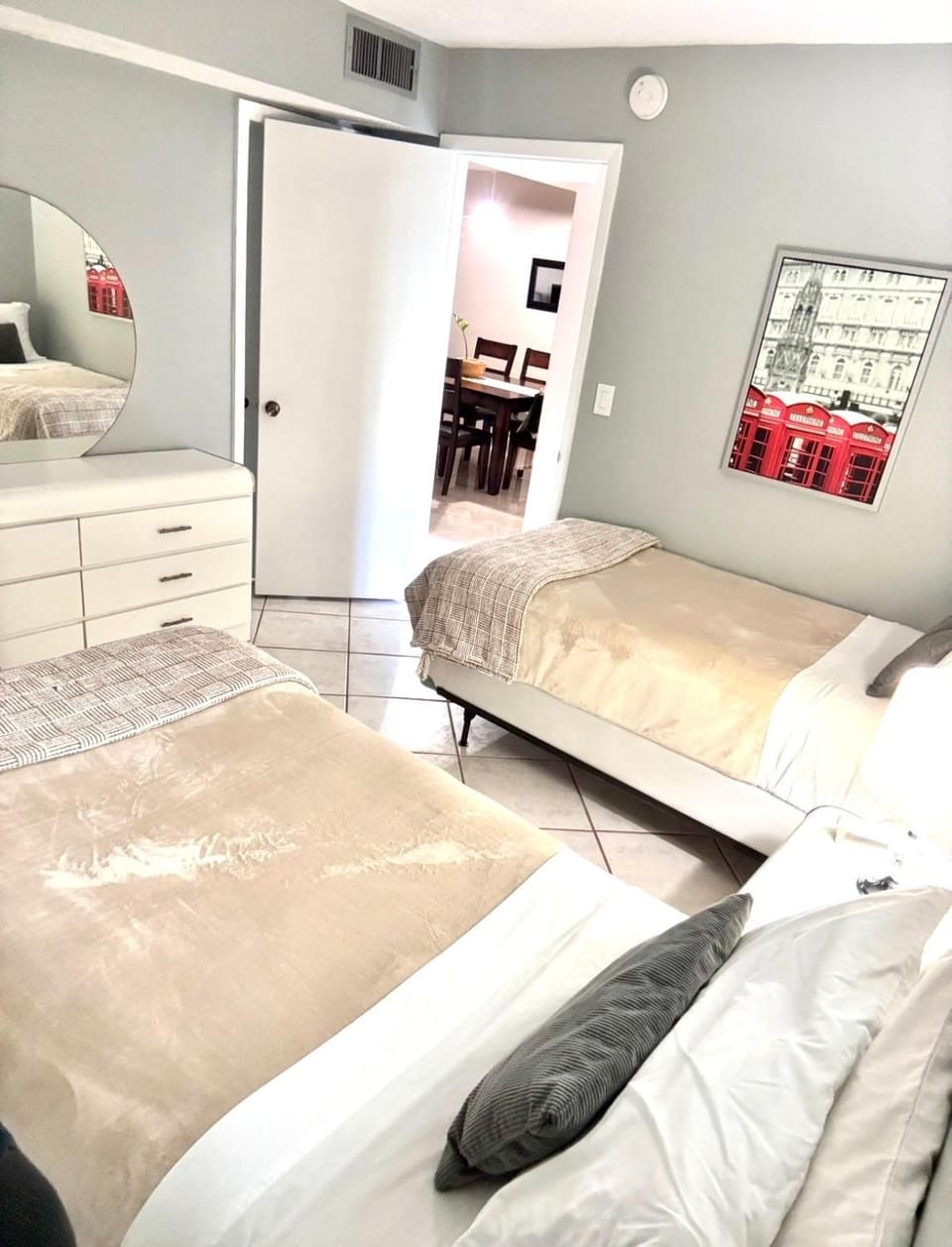 Beach Apartment Apartment in Sunny Isles Beach