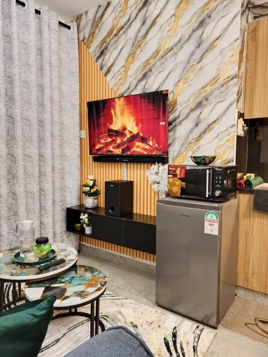 Ynash stays studio unit at royal suburbs by tsavo lumumba drive Apartment in Nairobi County
