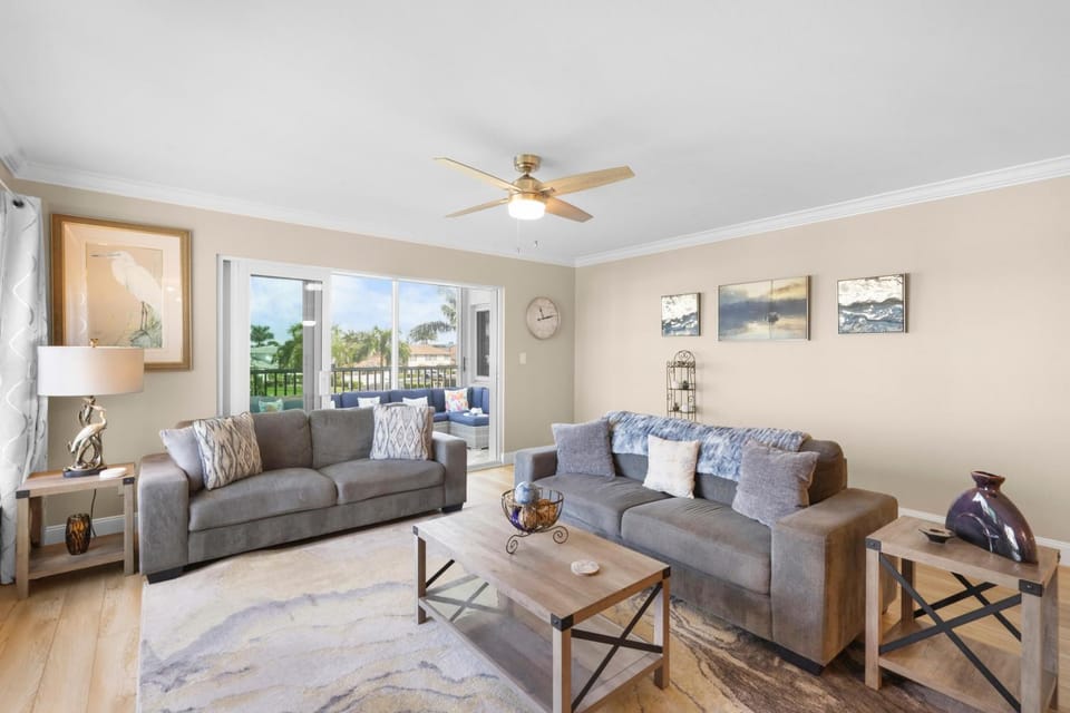 Westview 307 House in Marco Island