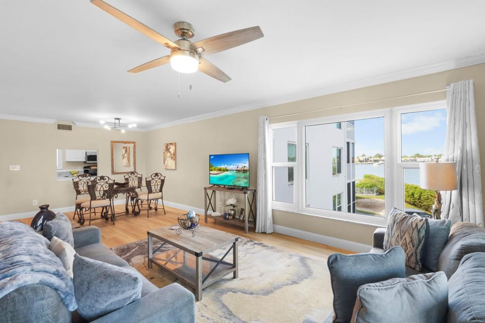 Westview 307 House in Marco Island