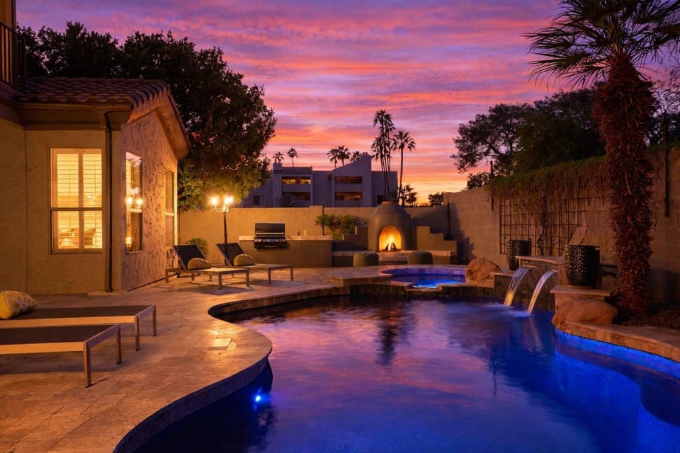Citrus-Pool & Spa-Walk 2 restaurants, shops & bars House in Paradise Valley