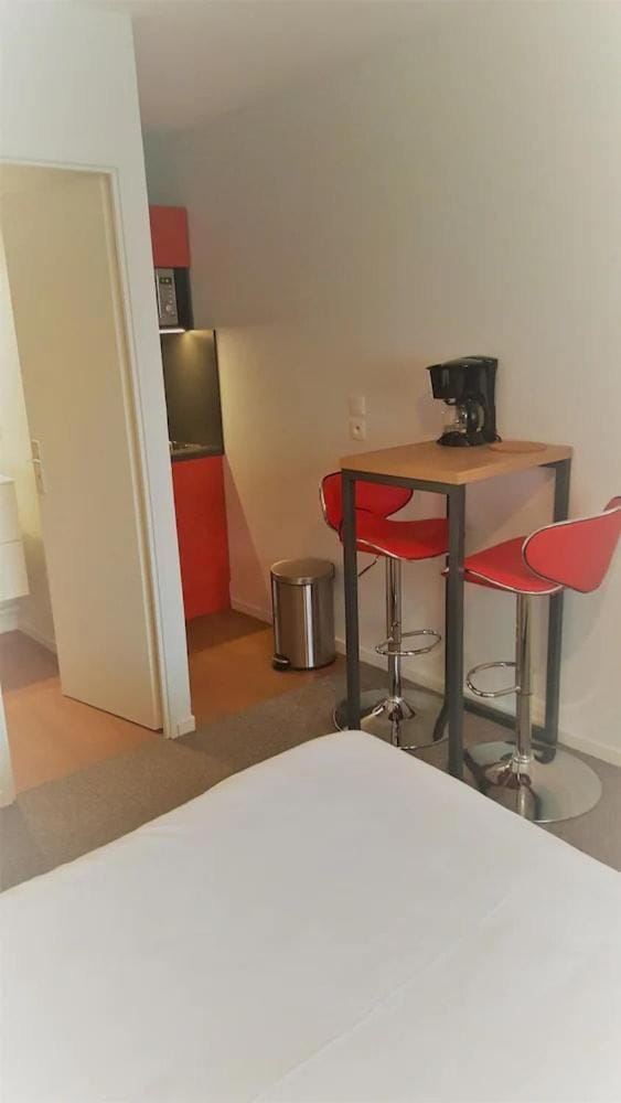 studio neuf champ de mars 18 Apartment in Reims