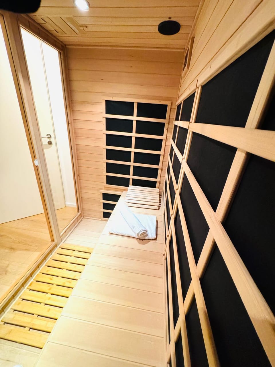 Sauna, Sauna, Spa and wellness centre/facilities